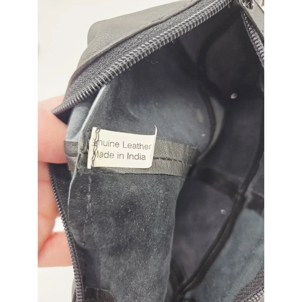 Vintage Buxton Cashmere Lamb Skin Leather Black Fanny Pack Adjustable Strap